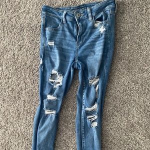 American eagle skinny Ripped jeans